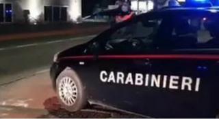 Carabinierii l-au prins rapid pe albanezul care l-a înjunghiat pe român