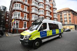 Mai multe persoane rănite, după ce s-au auzit împuşcături în plină zi într-un oraş din Suedia