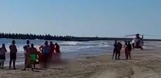 Bărbatul care a sărit în mare, la Neptun, să-și salveze fiul de 12 ani a murit.