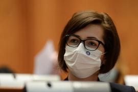 Accesul în restaurante și baruri s-ar putea face pe baza certificatului Covid. Ministrul Sănătății: Este o variantă de lucru