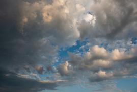 Vremea 7 august. Cerul va fi variabil, cu unele înnorări. Temperaturile maxime se vor încadra între 25 şi 34 de grade