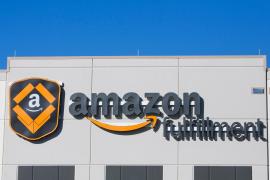 Decizie radicală: Amazon cere tuturor angajaţilor din Statele Unite să poarte mască, indiferent dacă sunt vaccinaţi sau nu pentru Covid-19