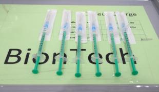 Germania vrea să impună restricţii dure pentru persoanele nevaccinate: "Să nu aibă voie să intre nicăieri"