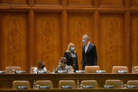 Președintele Senatului, Anca Dragu, a transmis CCR un punct de vedere privind moţiunea de cenzură: E mai degrabă un conflict politic