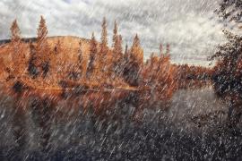 Alertă meteo de furtuni până sâmbătă dimineaţă, în special în nord-vestul, centrul şi sud-vestul ţării