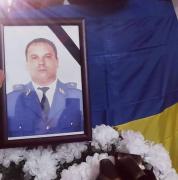 „Pe Marius nu-l vom mai caută la telefon, de azi înainte îl vom caută doar în inimile noastre”. Jandarmii din Botoşani, ultim omagiu pentru colegul lor care a murit la doar 44 de ani