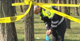 Fetița găsită moartă într-o pădure din Telciu plecase să adune ciuperci. Trupul copilei era căzut într-o râpă adâncă de 35 de metri