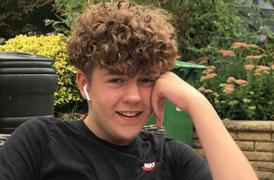 Adolescentul de 13 ani fusese diagnosticat cu autism
