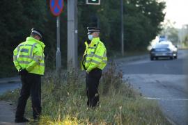 Poliţiştii investighează moartea unei femei, pe o autostradă din Marea Britanie