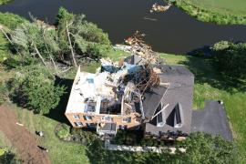 Pagubele produse de uraganul Ida