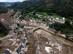 52 de români acuzați că au furat din casele victimelor inundațiilor din Germania. Prejudiciul se ridică la peste 200.000€