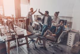 Alertă pe piața muncii. Angajații care refuză să muncească și încurajează la demisii: ”Muncești ca sclavul să-l îmbogățești pe patron”