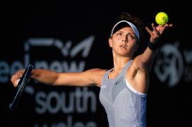 Jaqueline Cristian şi Andrea Petkovic, eliminate în mai puţin de o oră din optimile probei de dublu la Australian Open