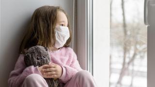 Octavian Jurma avertizează: "Omicron este un cal troian, cruță adulții în schimbul copiilor"