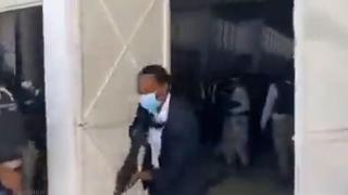 Haos şi rafale de gloanţe în Haiti: după asasinarea preşedintelui, şi premierul a fost ţinta unui complot | VIDEO