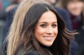 Meghan Markle primeşte un milion de lire sterline de la tabloidul Mail on Sunday, condamnat pentru încălcarea vieţii private