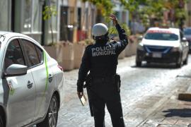 Descoperire macabră: 10 cadavre abandonate într-un SUV, în faţa biroului unui guvernator din Mexic