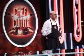 Chefi la cuțite, lider de piață cu ediția de luni. În seara aceasta, românul care a gătit pentru Regina Marii Britanii intră în competiția culinară