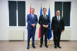 Mark Rutte, Klaus Iohannis şi Nicolae Ciucă