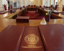 Mii de dosare de corupţie s-ar putea închide. Instanţa supremă: Decizia CCR privind prescripţia se aplică retroactiv