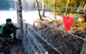 Polonezii acuză Rusia că foloseşte migranţii în "războiul hibrid"