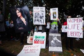 Televiziunea de stat din Iran, piratată în urma unui protest împotriva liderului ţării: „Sângele tinerilor noştri se scurg pe mâinile tale”