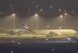 Alertă de securitate în Atena: Două avioane întoarse la sol, după ce CIA a informat despre prezența unui bărbat suspect la bord