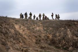 Rusia a retras 30.000 de soldaţi pe malul estic al Niprului după ce armata ucraineană a intrat în Herson