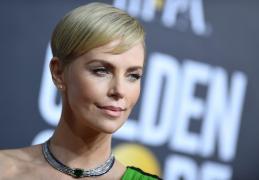 Charlize Theron a stârnit un val de reacţii dure în ţara sa natală, Africa de Sud