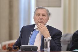 Ilie Năstase, prins din nou băut la volan, a înjurat o jurnalistă: Doamnă, sunteţi prea tânără şi prea proastă ca să înţelegeţi