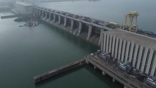 Legea care permite construcția de hidrocentrale mici în ariile protejate, declarată neconstituțională