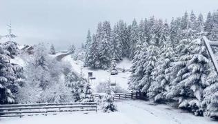 Meteo: Coduri galbene de ploi, viscol și ninsori, în România. ANM a emis noi alerte de vreme severă, până luni seară