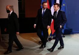 Un comediant rus l-a sunat pe preşedintele Poloniei în noaptea în care o rachetă a căzut la graniţa cu Ucraina şi a pretins că e Macron. Polonezii confirmă incidentul