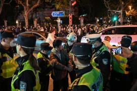 China introduce restricții COVID într-un oraș cu 12 milioane de locuitori