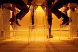 Un tânăr de 29 de ani din Mureş ar fi fost violat de doi bărbaţi