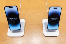 Spitalul de Copii din Iaşi închiriază două Iphone 14 Pro, cu 800 de euro pe lună, dar nu cumpără imunoglobulină: "E prea scumpă"