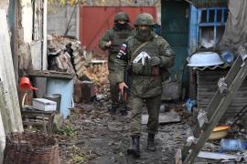 militari ruși în Donețk