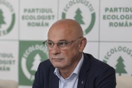 Dănuţ Pop, şeful Partidului Ecologist, reţinut de DNA. E acuzat de trafic de influenţă după ce ar fi primit 10.000 de euro