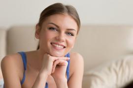 (P) Transparența, esențială în serviciile stomatologice: totul despre un implant dentar și prețul său!