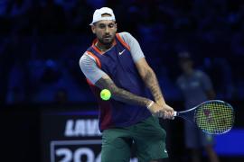 Spectacol total la World Tennis League, în direct la AntenaPLAY. Felix Auger-Aliassime l-a învins pe Nick Kyrgios, Iga Swiatek a trecut de Caroline Garcia
