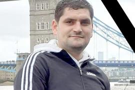 Român mort în microbuzul care trebuia să îl aducă acasă de sărbători. Ioan a fost înjunghiat în inimă de un conațional după o ceartă