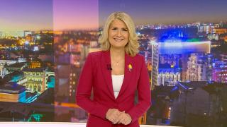 Știrile zilei, 21 decembrie 2022. Prima ninsoare în București; 15 mașini de epocă s-au făcut scrum în incendiul din Cluj-Napoca