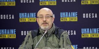 Ucraina anunță că a plasat comenzi de armament în România și în mai multe țări