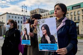 Poliţia moravurilor din Iran a fost desfiinţată. Procuror general: "Nu are nimic de-a face cu justiţia"