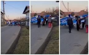 Avion de antrenament, tras cu funia pe șosea după o aterizare forțată pe un câmp din Hunedoara