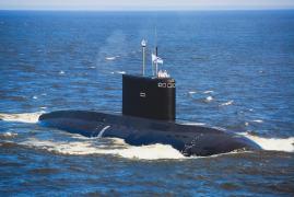 Rusia a anunţat că a îndepărtat un submarin american din apele sale, Washingtonul dezminte