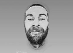 Cadavrul unui bărbat, descoperit într-o zonă împădurită din Sinaia. Poliţiştii cer sprijinul populaţiei pentru identificarea lui