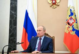 Parlamentul rus va discuta un proiect de lege privind recunoaşterea independenţei regiunii Donbass din Ucraina. Motivul pentru care Putin ezită