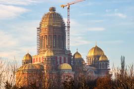 Catedrala Mântuirii Neamului Românesc, în procesul de construcţie