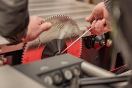 Bărbatul a fost găsit de trecători